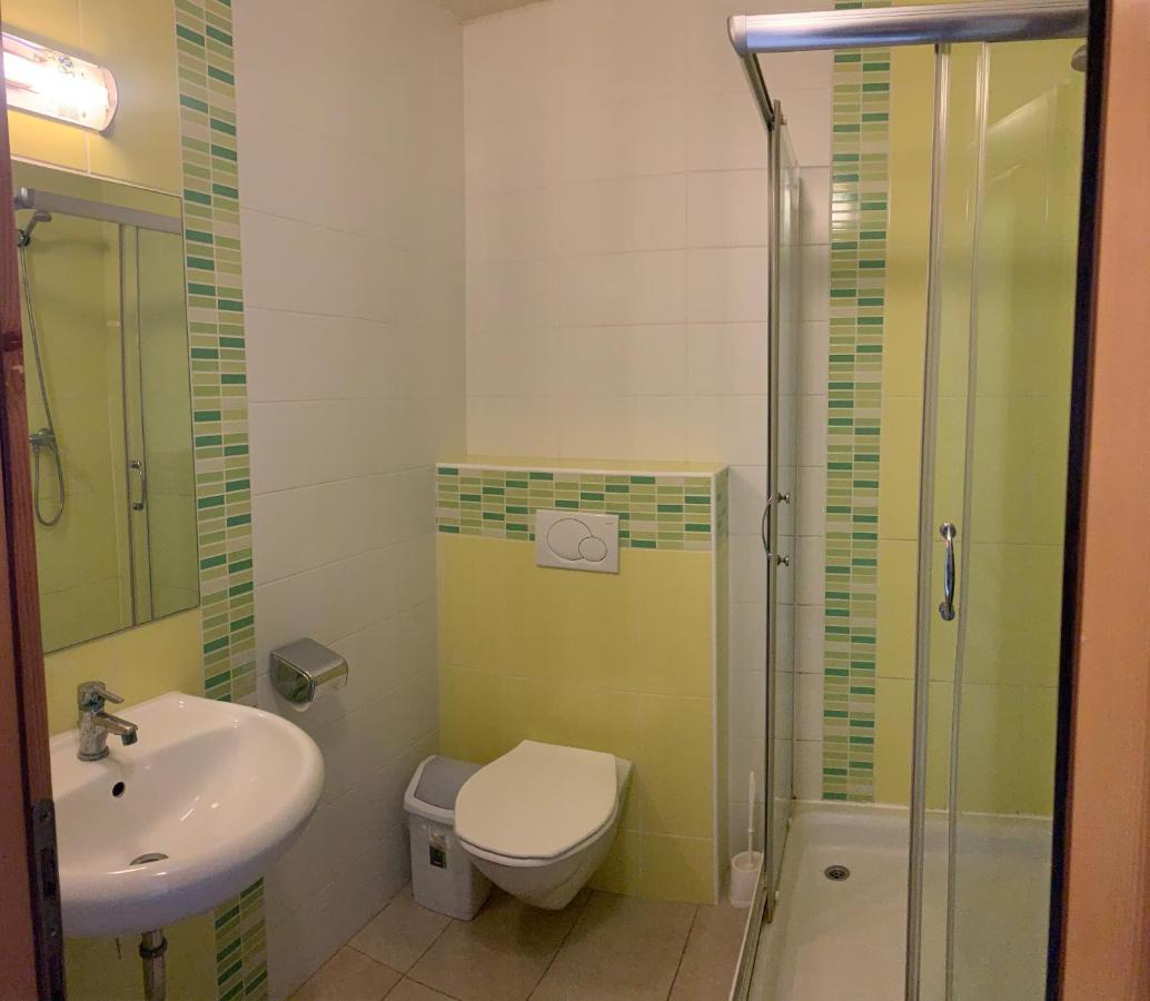 Tündérszikla Panzió Pilisjaszfalu Exterior foto