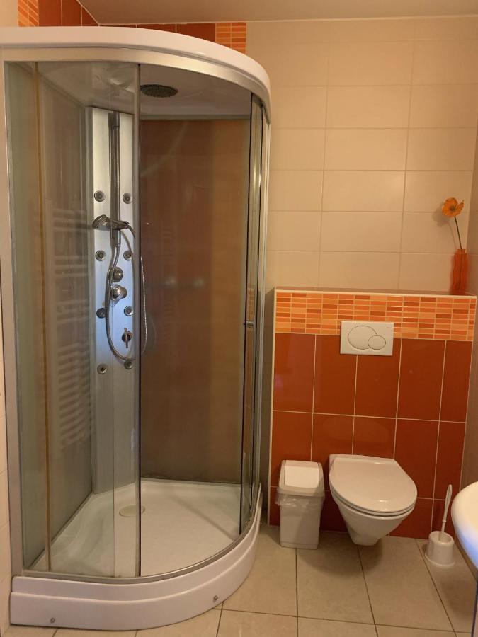 Tündérszikla Panzió Pilisjaszfalu Exterior foto